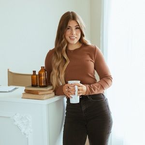 Meet your Posher, Alyssa